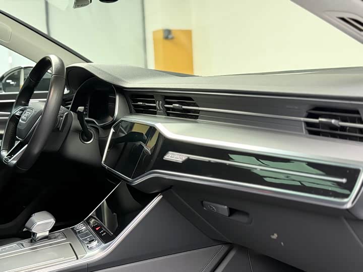 Audi A7 2019 55 TFSI quattro — фото 13