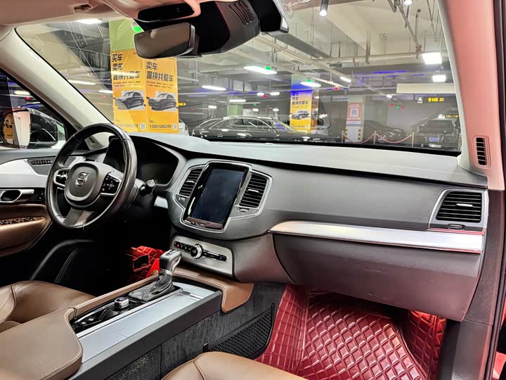 Volvo XC90 2019 T 5 7 VI — фото 18