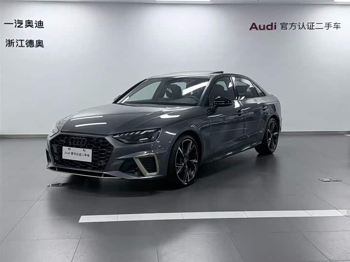Audi A4L 2024 40 TFSI quattro RS — фото 1