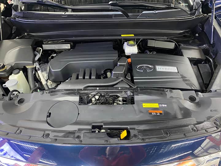 Infiniti QX60 2020 2.5 S/C Hybrid 2 WD — фото 20