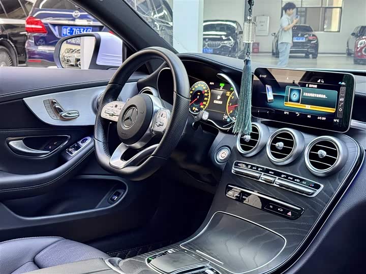Mercedes-Benz C-Class — фото 12