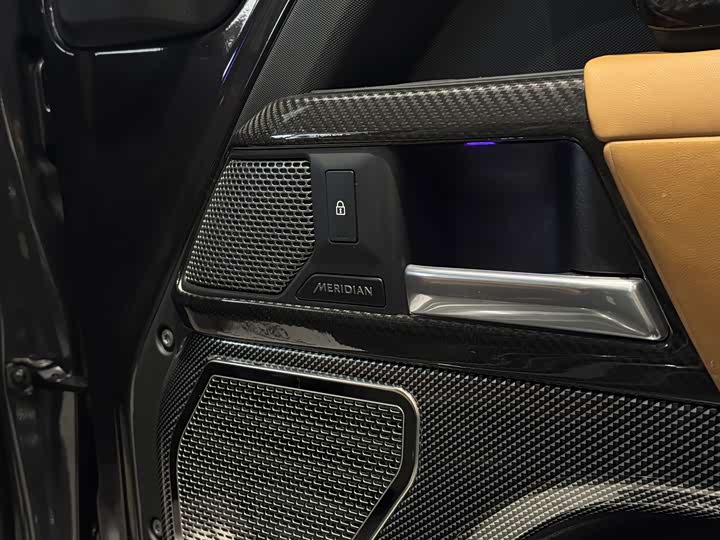 Land Rover Defender — фото 14