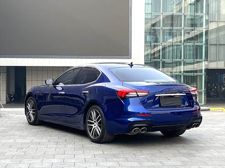 Maserati Ghibli 2021 3.0 T Gran Sport — фото 9