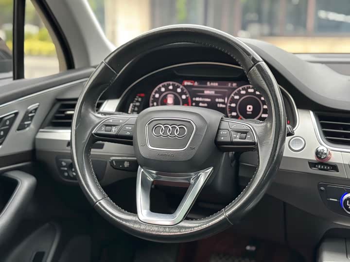Audi Q7 2016 45 TFSI — фото 23