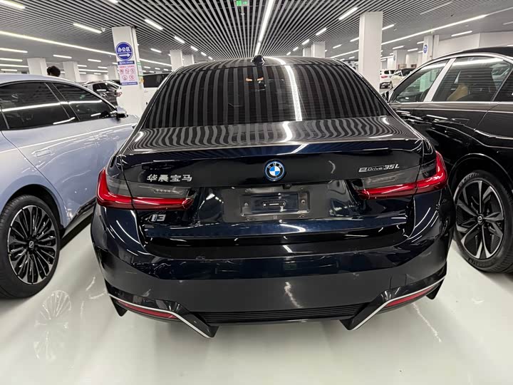 BMW i 3 2022 e Drive 35 L — фото 16