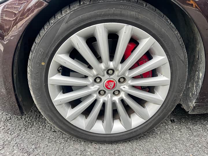 Jaguar XF 2015 XF 3.0 SC R-Sport — фото 23