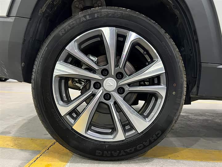 Changan CS35 PLUS 2023 1.4 T DCTLuxury — фото 19