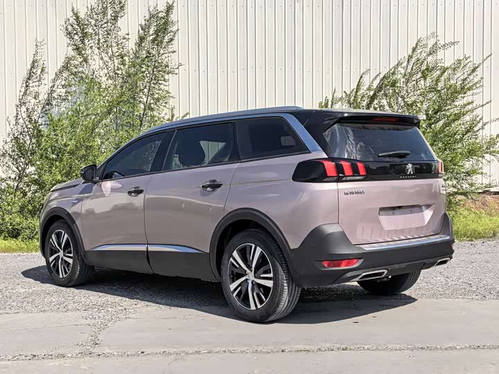Peugeot 5008 2017 350 THP 7 — фото 4