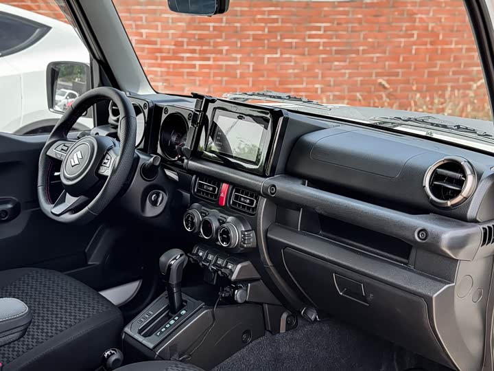 Suzuki — фото 12