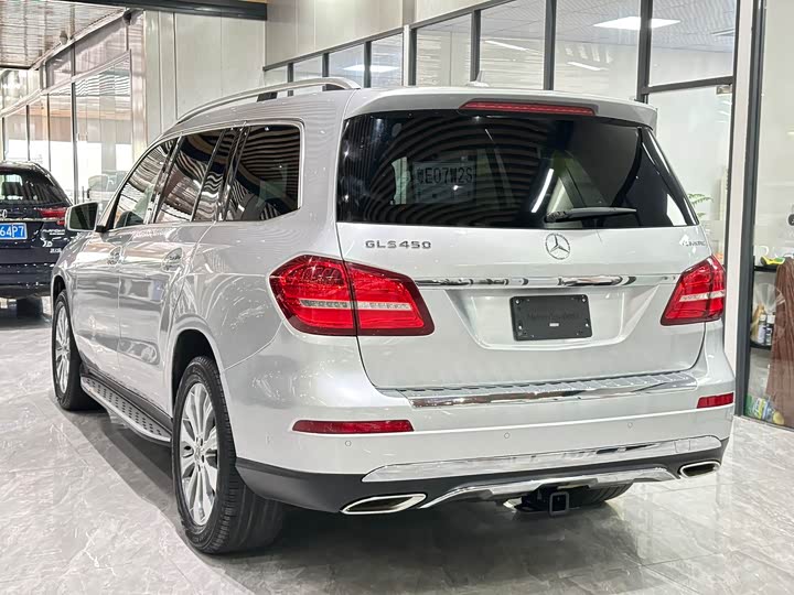 Mercedes-Benz GLS 2018 GLS 450 — фото 6