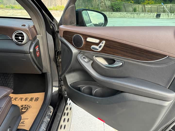 Mercedes-Benz GLC 2018 GLC 260 4 MATIC — фото 13