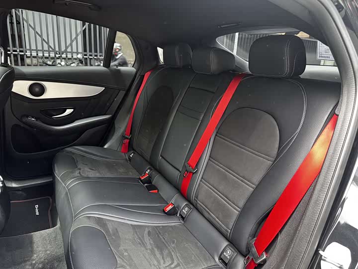 Mercedes-Benz GLC 2018 AMG GLC 63 4 MATIC+ SUV — фото 12