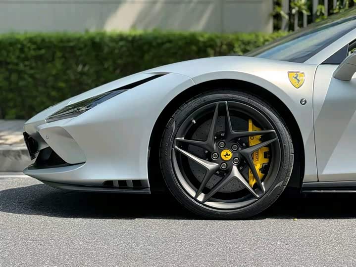 Ferrari F8 2020 Spider 3.9 T V 8 — фото 4
