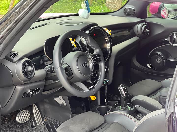 MINI Hatch — фото 10