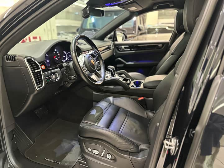 Porsche Cayenne 2019 Cayenne Coupé 3.0 T — фото 7
