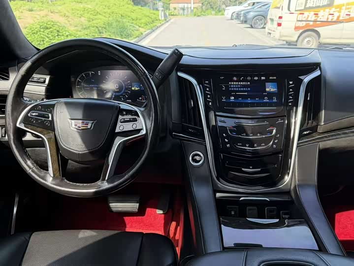 Cadillac ESCALADE 2017 6.2 L ESV — фото 6