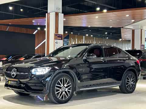 Mercedes-Benz GLC 2023 GLC 260 4 MATIC SUV — фото 30
