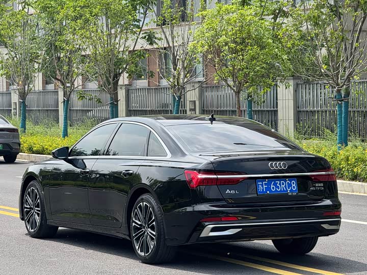 Audi A6L 2023 45 TFSI — фото 10