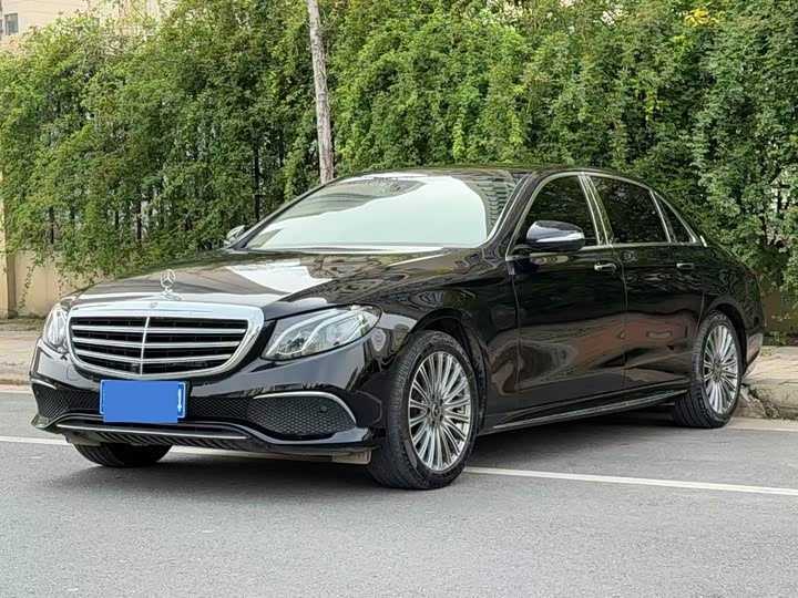 Mercedes-Benz E-Class 2020 E 300 L Luxury — фото 1