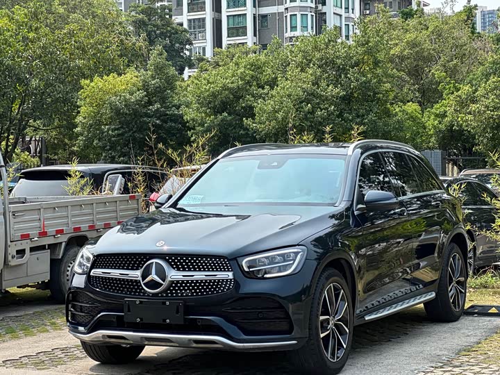 Mercedes-Benz GLC 2021 GLC 300 L 4 MATIC — фото 1