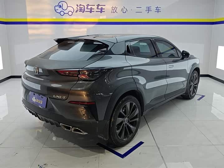 Changan UNI-T 2020 1.5 T Premium — фото 3