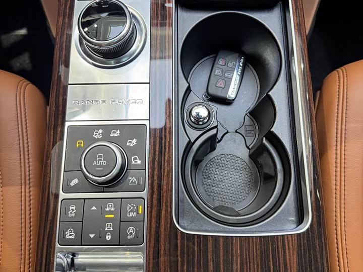 Land Rover Range Rover — фото 13