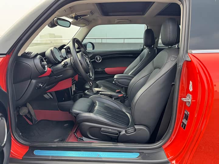 MINI Hatch — фото 12