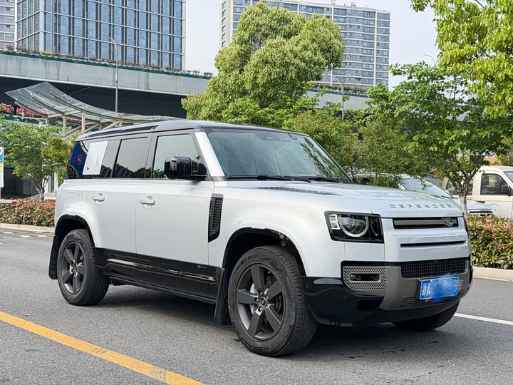 Land Rover Defender — фото 6