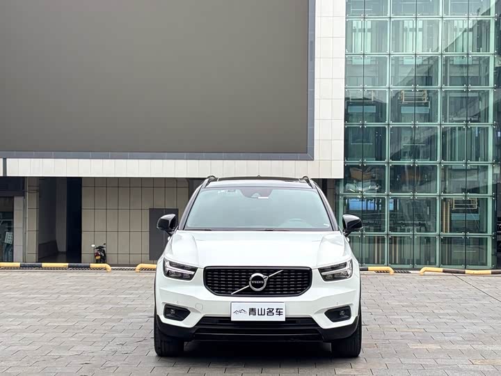 Volvo XC 40 2020 T 4 WD — фото 2