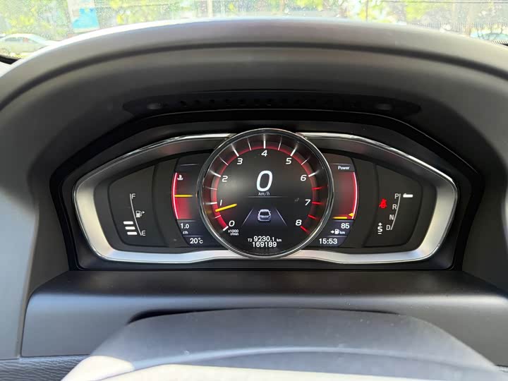 Volvo XC60 2016 T 5 AWD — фото 12