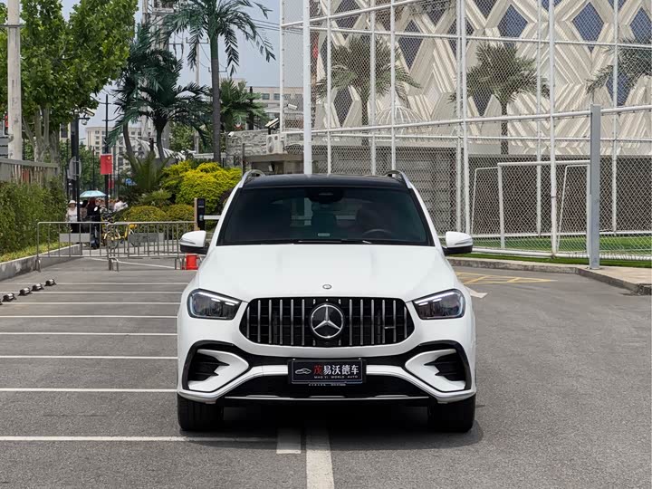 Mercedes-Benz GLE 2025 AMG GLE 53 4 MATIC+ — фото 2