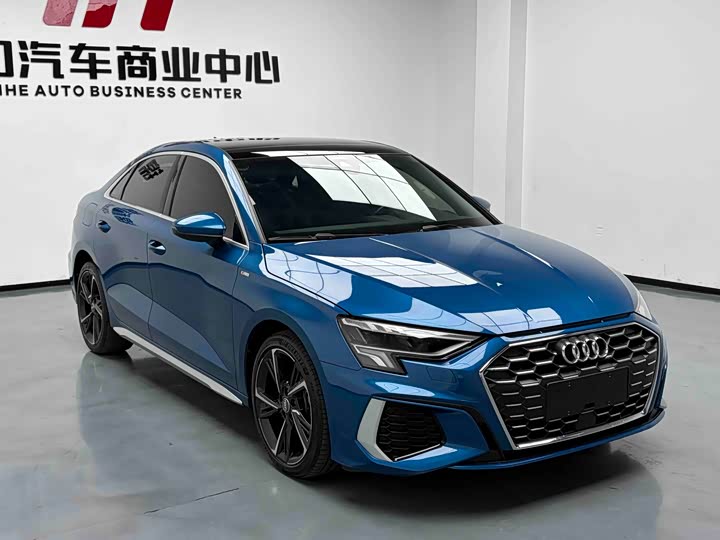 Audi A3 2022 A 3 L Limousine 35 TFSI Sport — фото 3