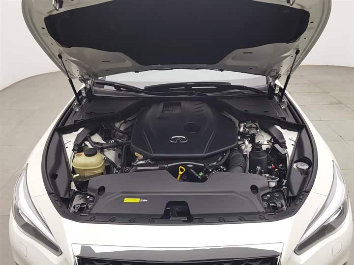 Infiniti Q50L 2022 2.0 T — фото 6