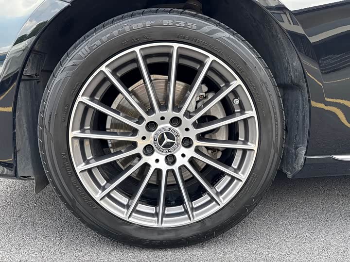 Mercedes-Benz E-Class 2022 E 260 L — фото 15