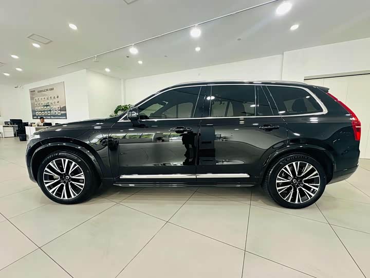 Volvo XC90 Hybrid 2024 T 8 7 — фото 5