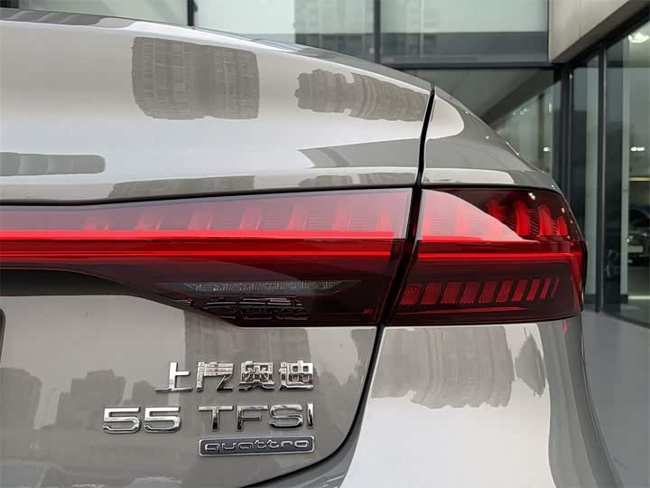 Audi A7L 2024 55 TFSI quattro Flagship — фото 11