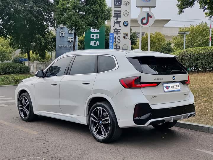 BMW X1 2023 s Drive 25 Li M — фото 4