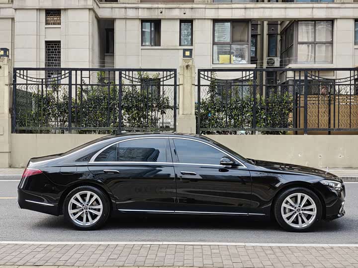 Mercedes-Benz S-Class 2024 S 400 L — фото 7