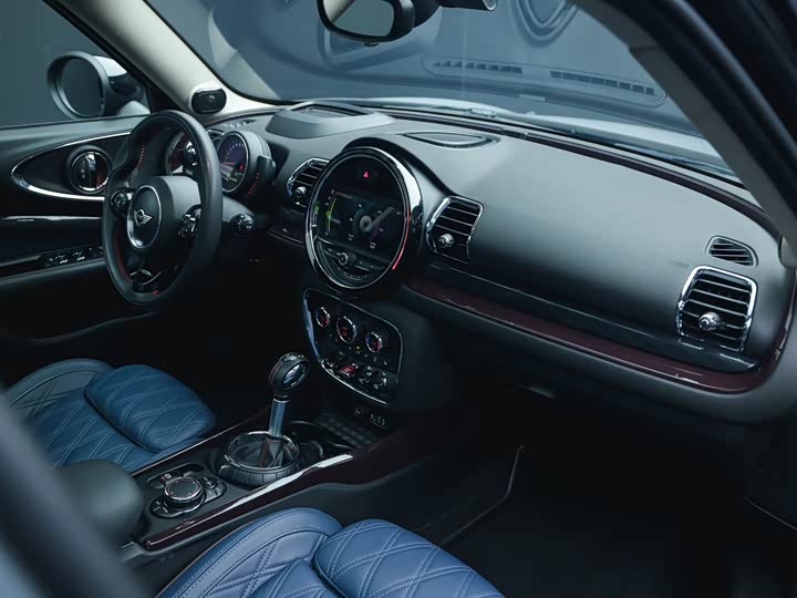MINI Clubman — фото 21