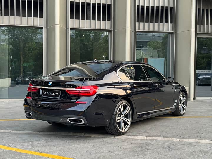 BMW 7-Series 2018 750 Li x Drive M — фото 3
