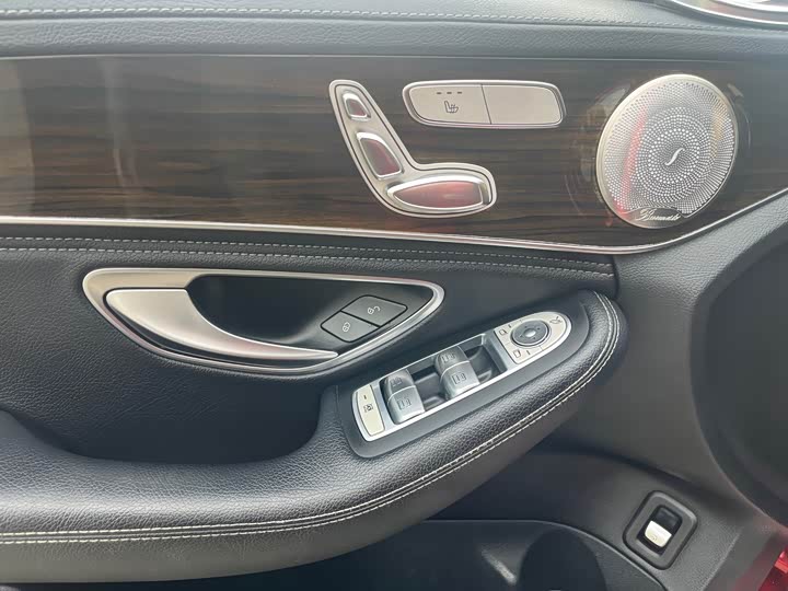 Mercedes-Benz C-Class рестайлинг C 200 L — фото 10