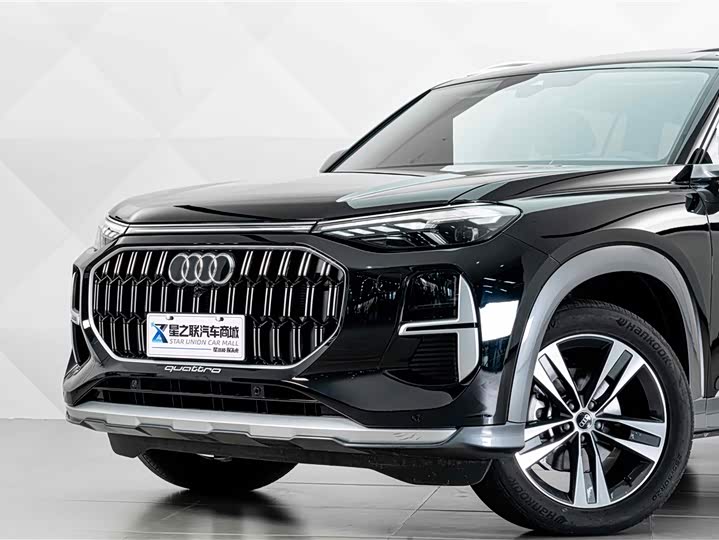 Audi Q6 2025 40 TFSI quattro 7 — фото 3