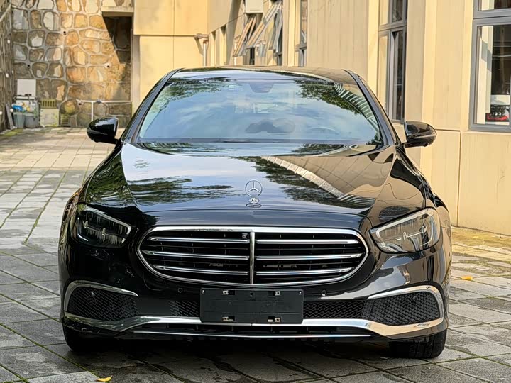 Mercedes-Benz E-Class 2021 E 300 L — фото 2