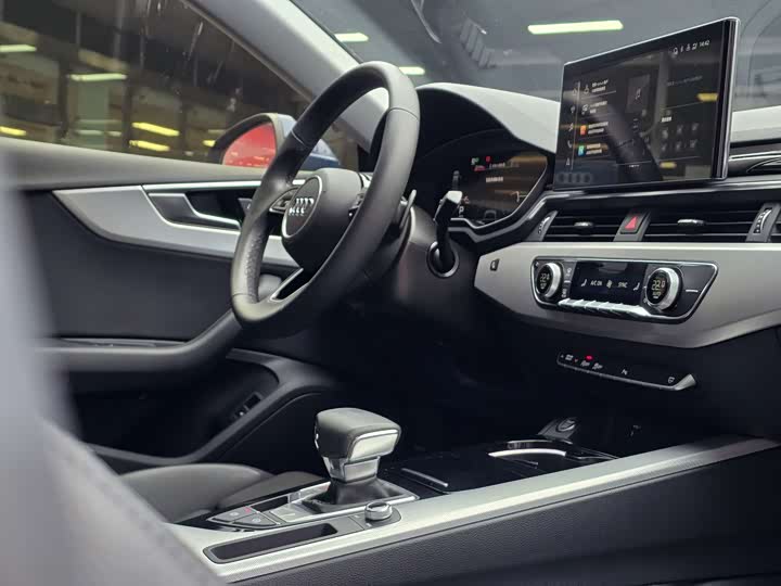 Audi A5 2023 Sportback 40 TFSI — фото 13