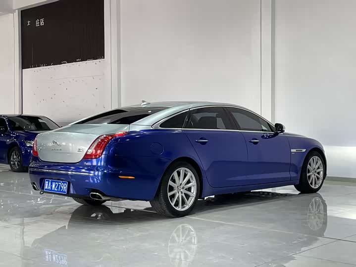Jaguar XJ 2015 XJL 3.0 SC 4 WD — фото 9