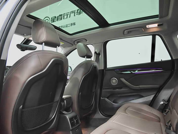BMW X1 2022 x Drive 25 Li — фото 32