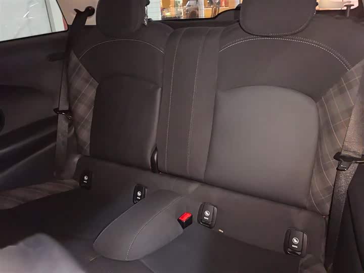 MINI Hatch — фото 14