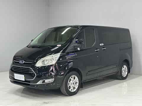 Ford Tourneo — фото 19