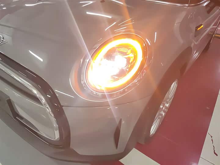 MINI Hatch — фото 15