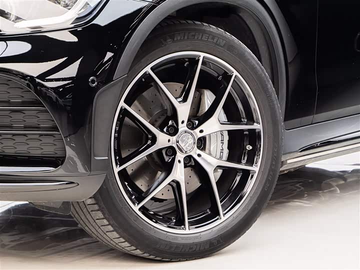 Mercedes-Benz GLC 2022 AMG GLC 43 4 MATIC — фото 9